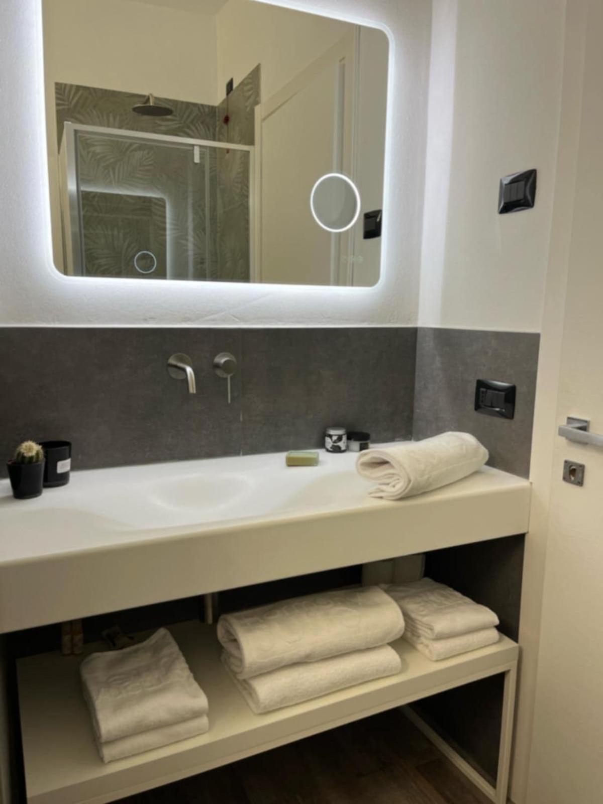 Harmony Residence Selvino Esterno foto